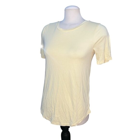 Universal Standard Crew Neck Short Sleeve Soft Baby T Shirt Sz 4XS (00-0 Womens) - Picture 1 of 7